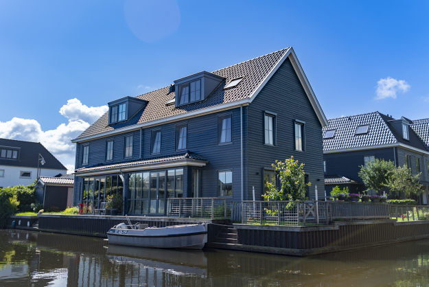 Muiden bootwoningen ai foto