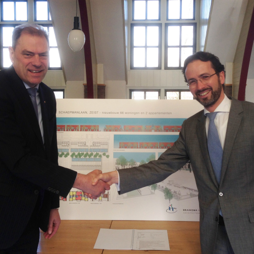 Ondertekening contracten Schaepmanlaan - RKWBV en Uffkes  (7).JPG