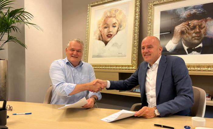 Ondertekening Zwolle.jpeg